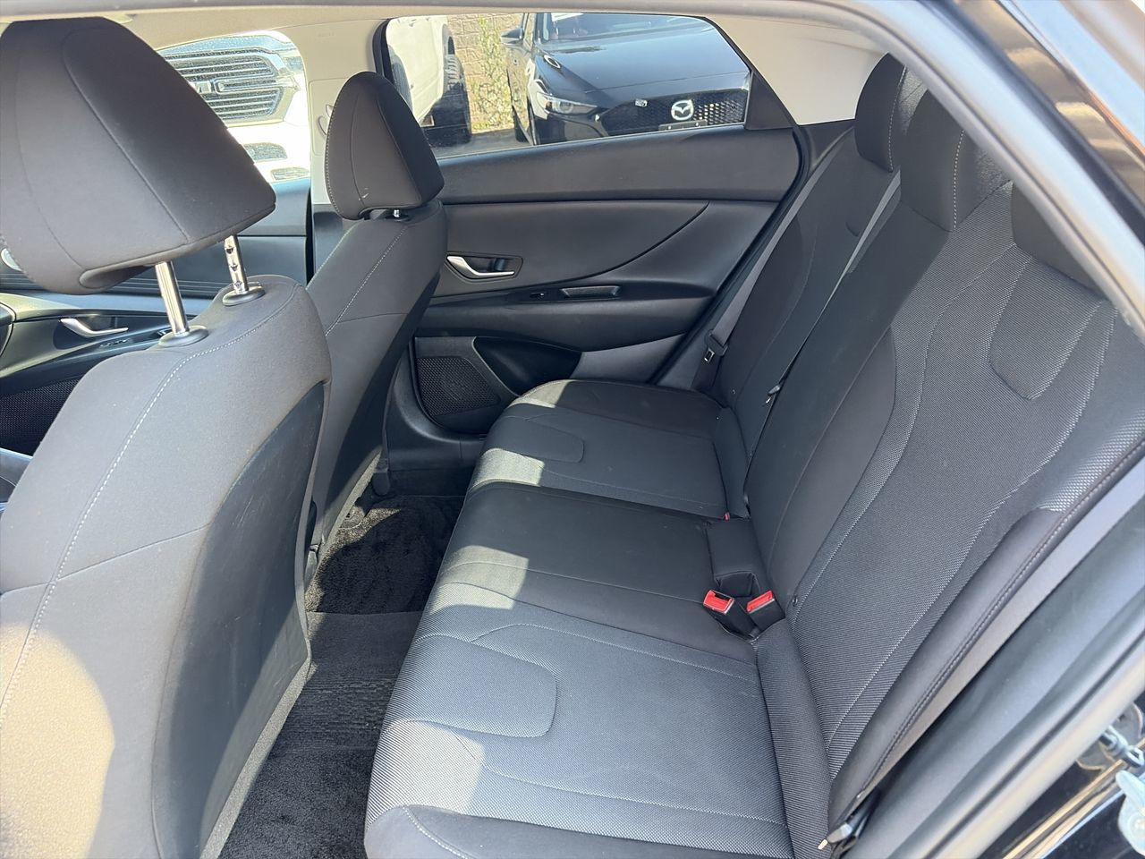 2022 Hyundai Elantra Sedan