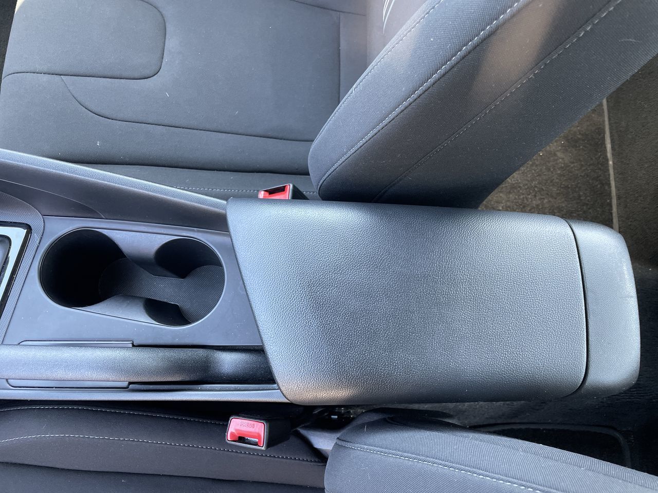 2023 Hyundai Elantra Sedan in Surrey, British Columbia