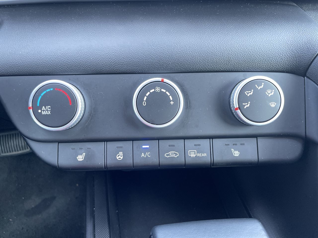 2023 Hyundai Elantra Sedan in Surrey, British Columbia