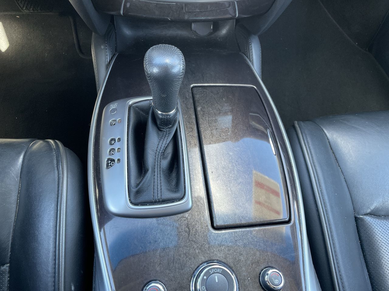 2014 Infiniti QX60 in Surrey, British Columbia