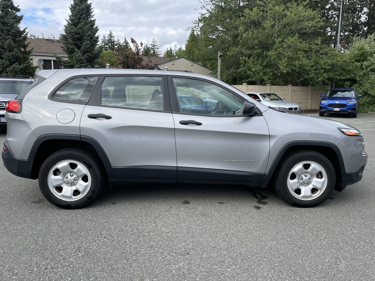 2015 Jeep Cherokee in Surrey, British Columbia