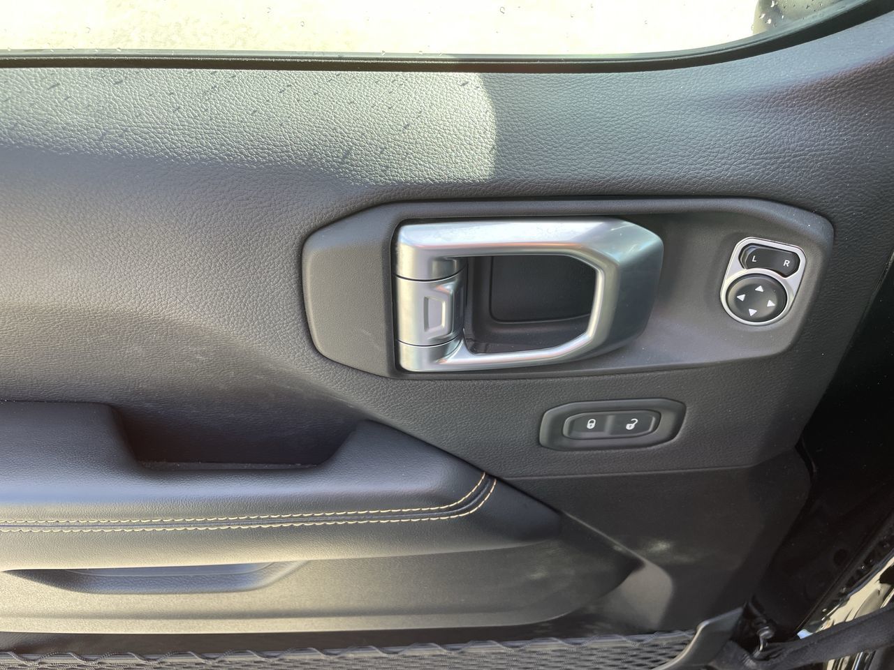 2024 Jeep Wrangler in Surrey, British Columbia