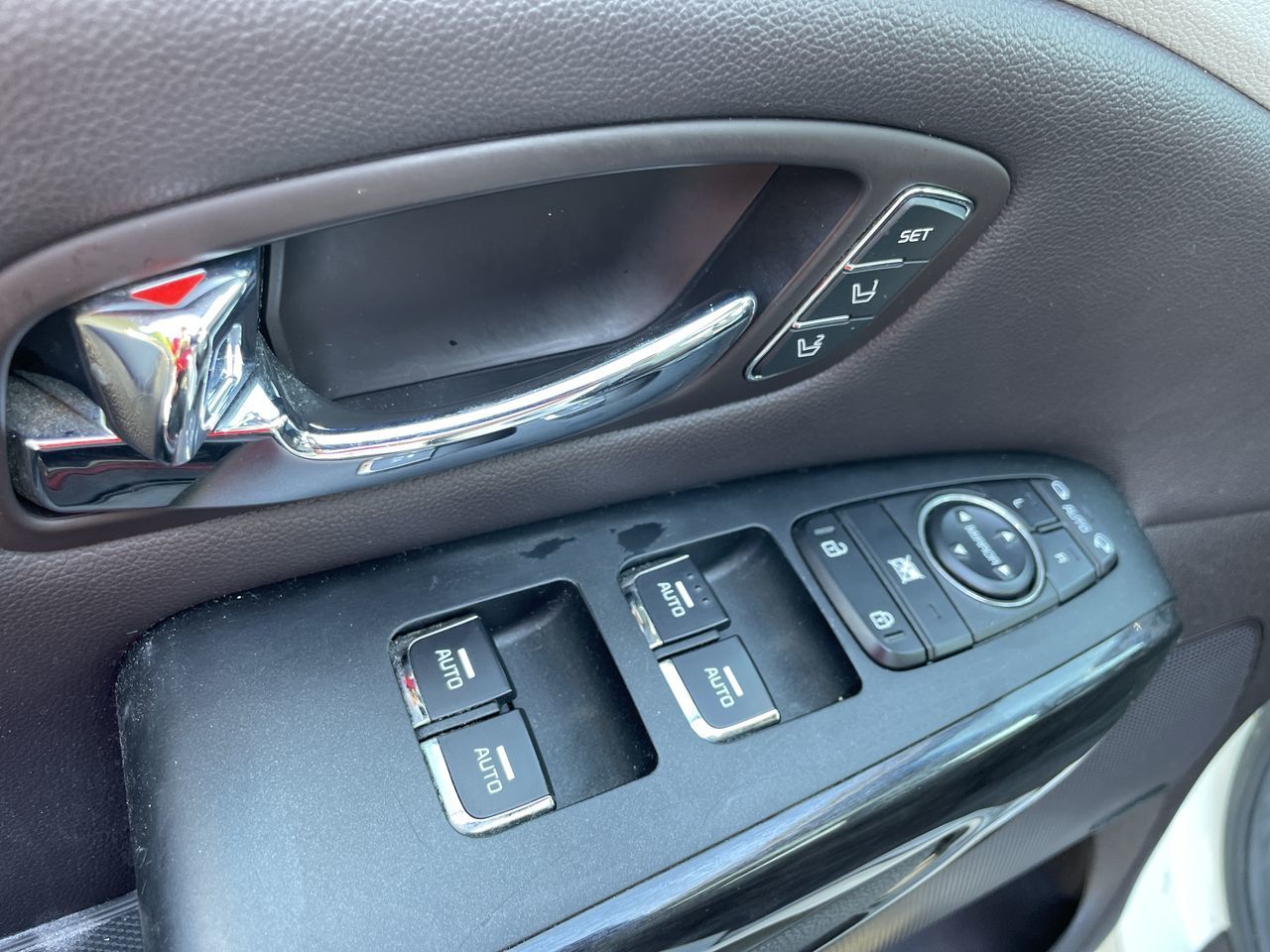 Kia Sedona  2017 à Surrey, Colombie-Britannique