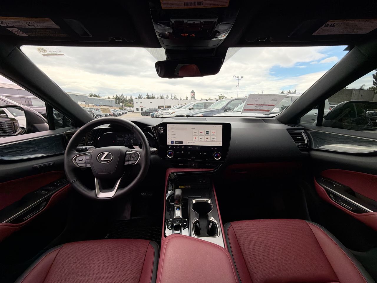 2024 Lexus NXh