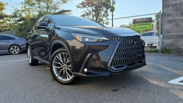 2024 Lexus NXh