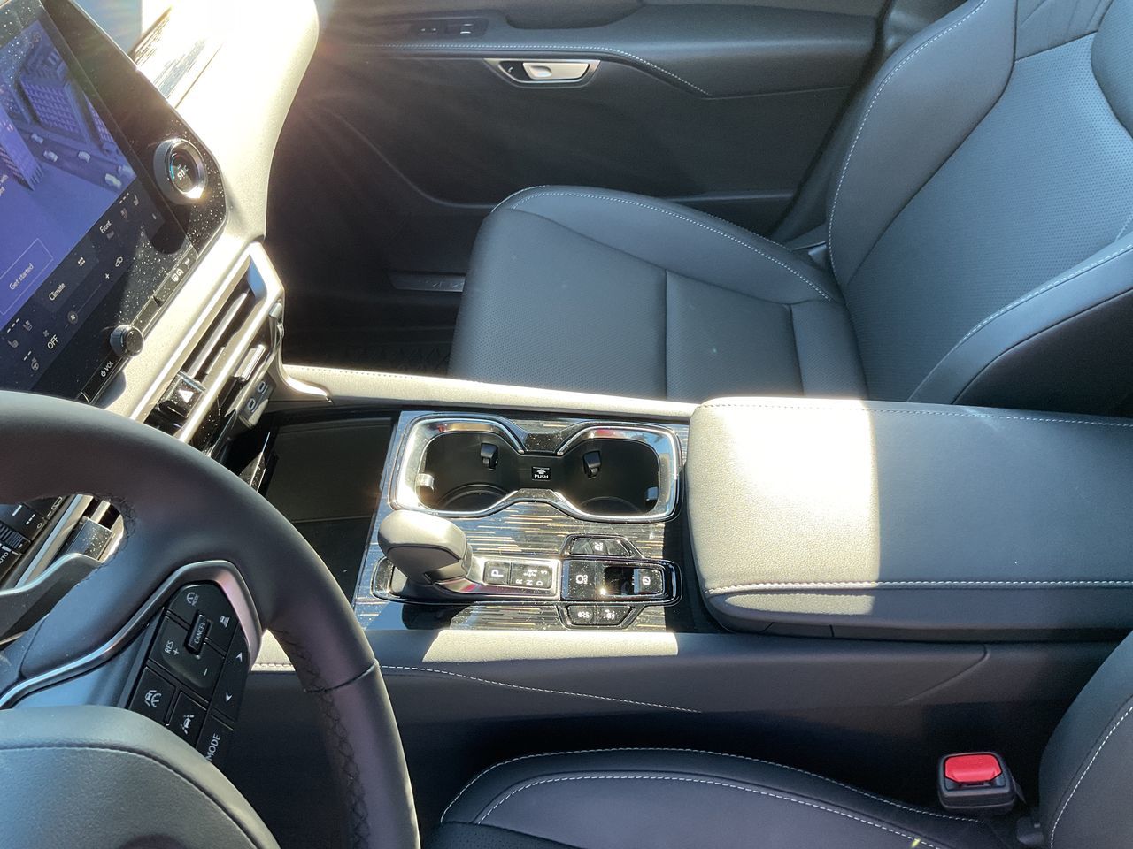 2025 Lexus RXh