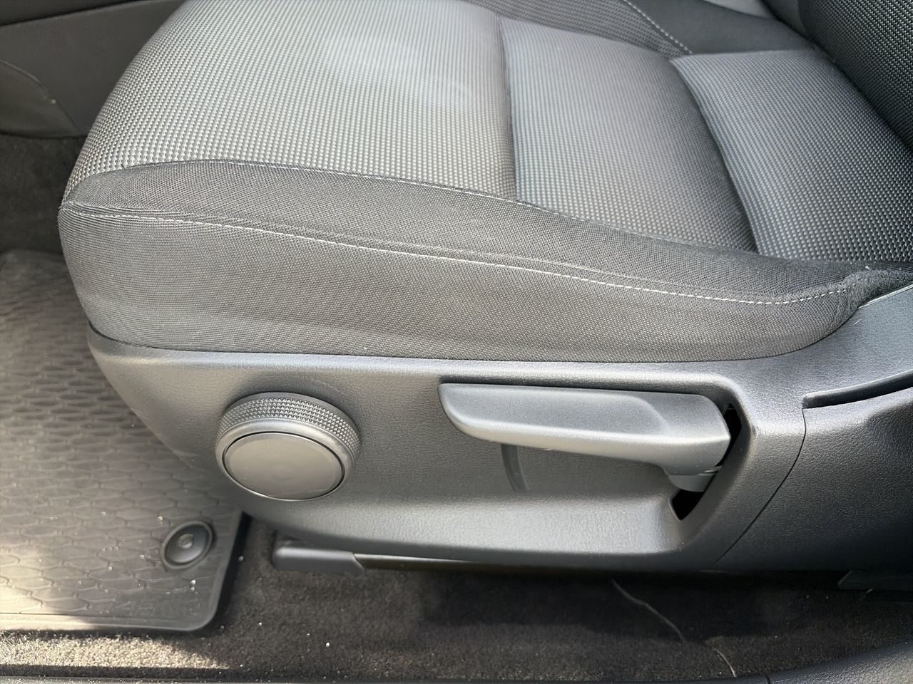 2023  CX-30