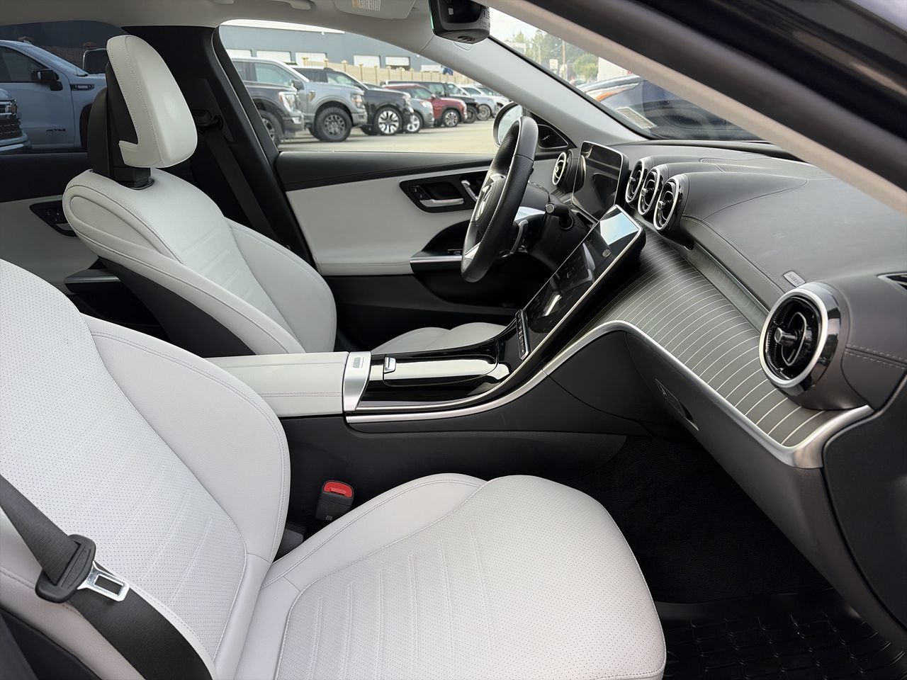 2024  C300