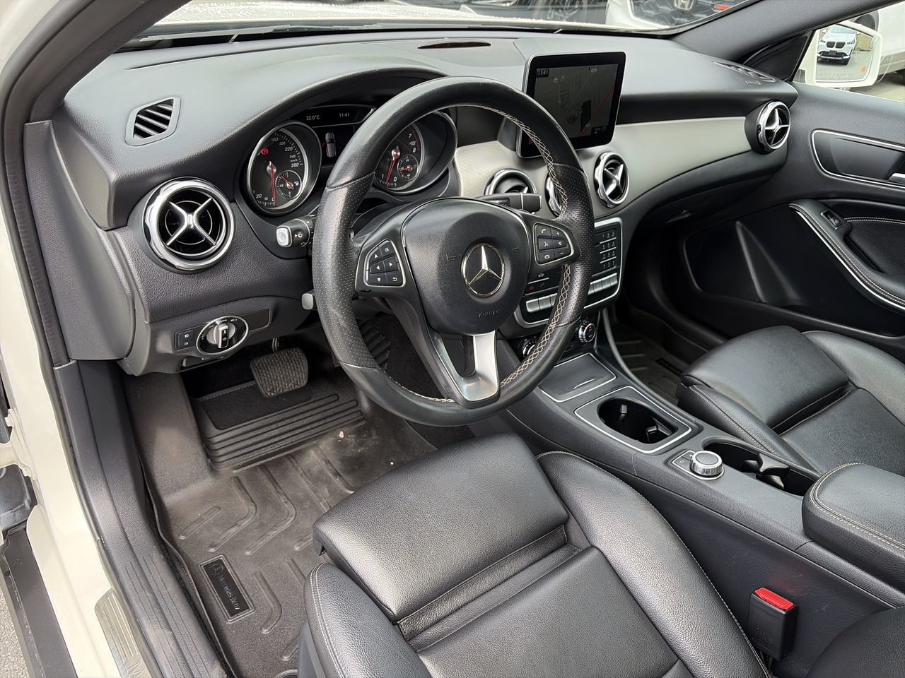 2018  GLA250