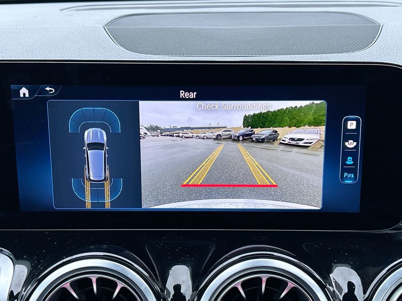 2024 Mercedes-Benz GLB250