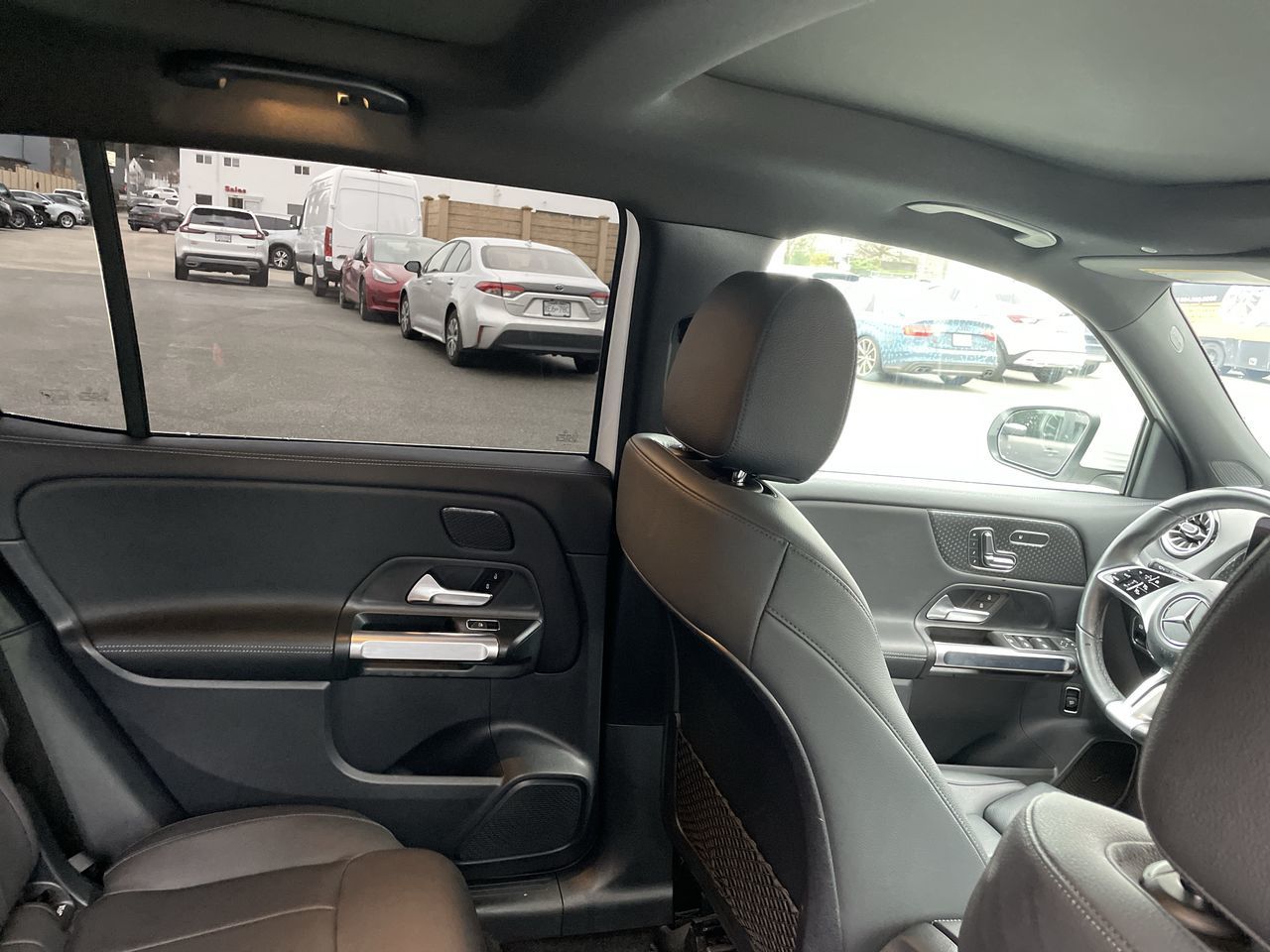 2024 Mercedes-Benz GLB250