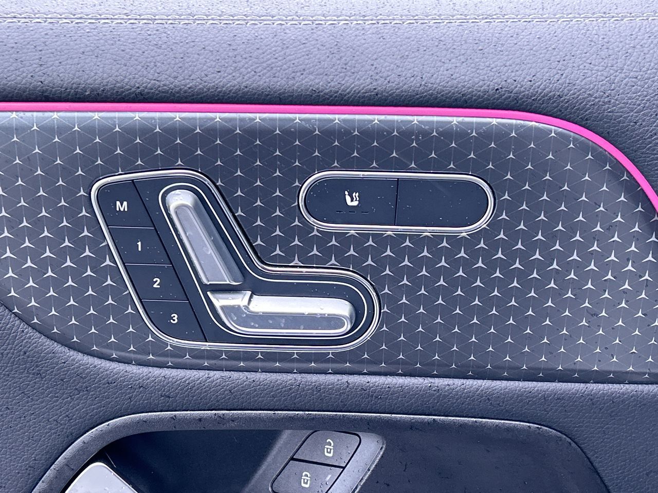 2024 Mercedes-Benz GLB250