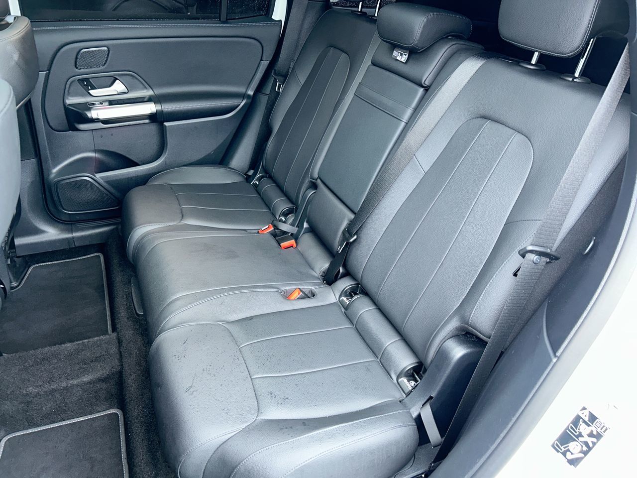 2024 Mercedes-Benz GLB250