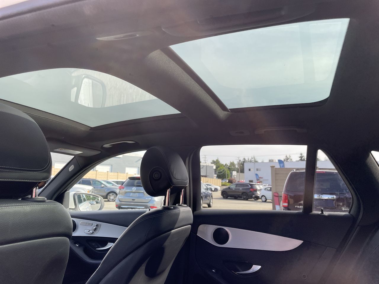 Mercedes-Benz GLC300  2022 à Surrey, Colombie-Britannique