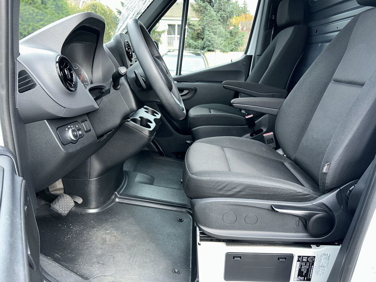 2024 Mercedes-Benz Sprinter Cargo Van