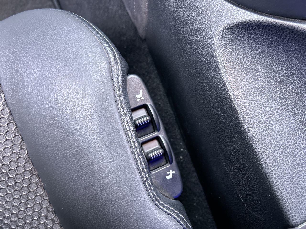 2019 Nissan 370Z in Surrey, British Columbia