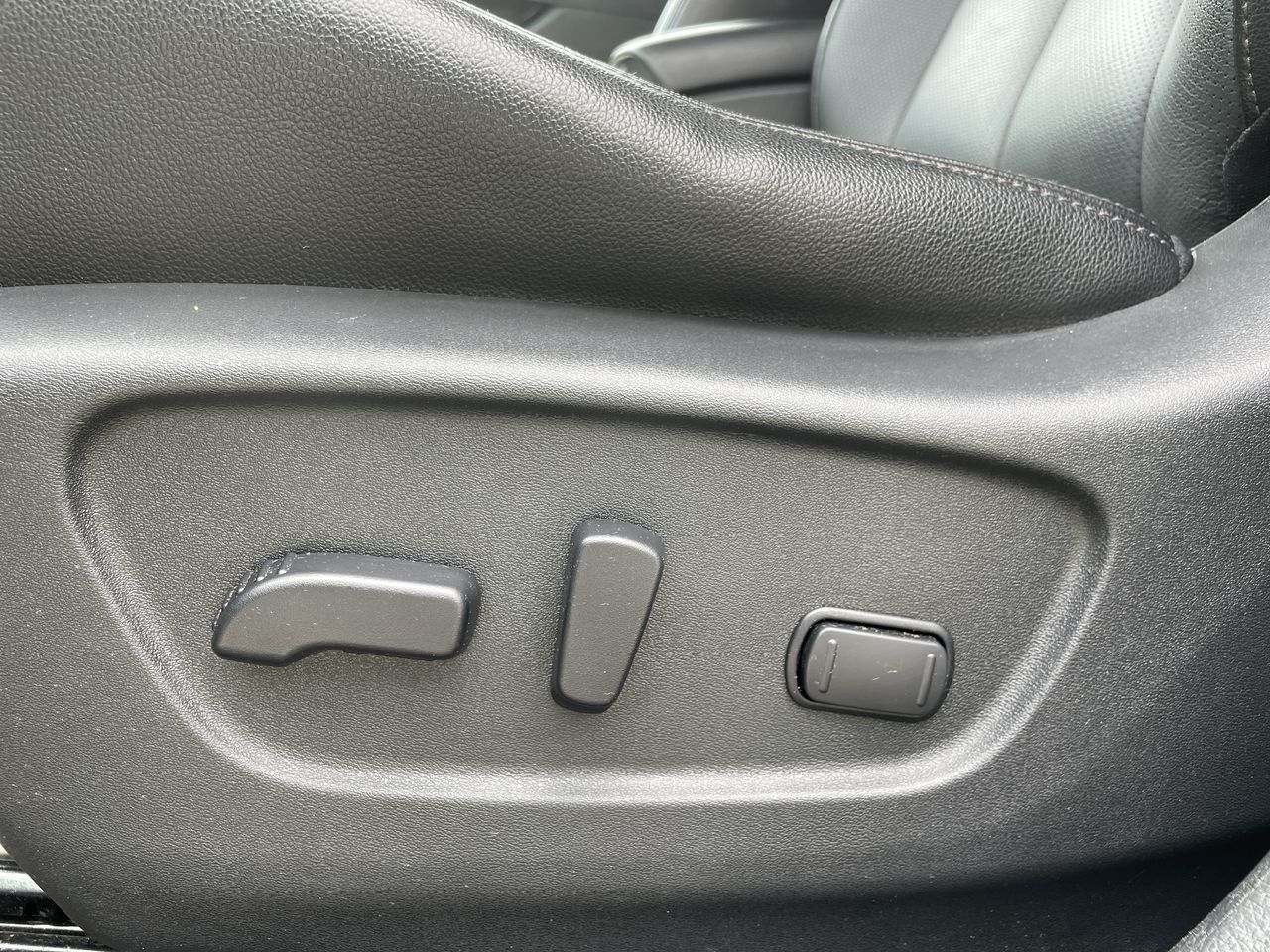 2017 Nissan Rogue in Surrey, British Columbia