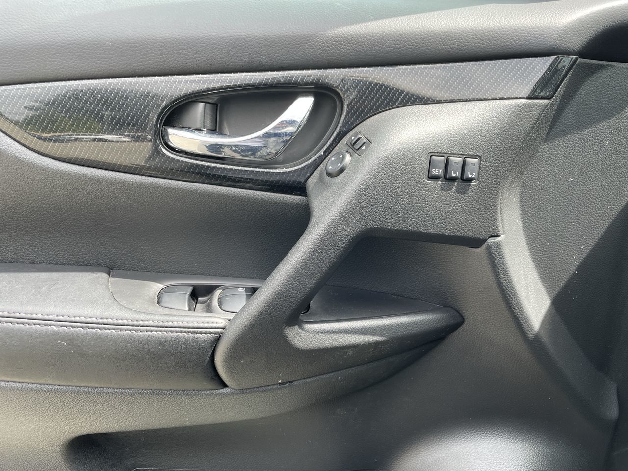2017 Nissan Rogue in Surrey, British Columbia