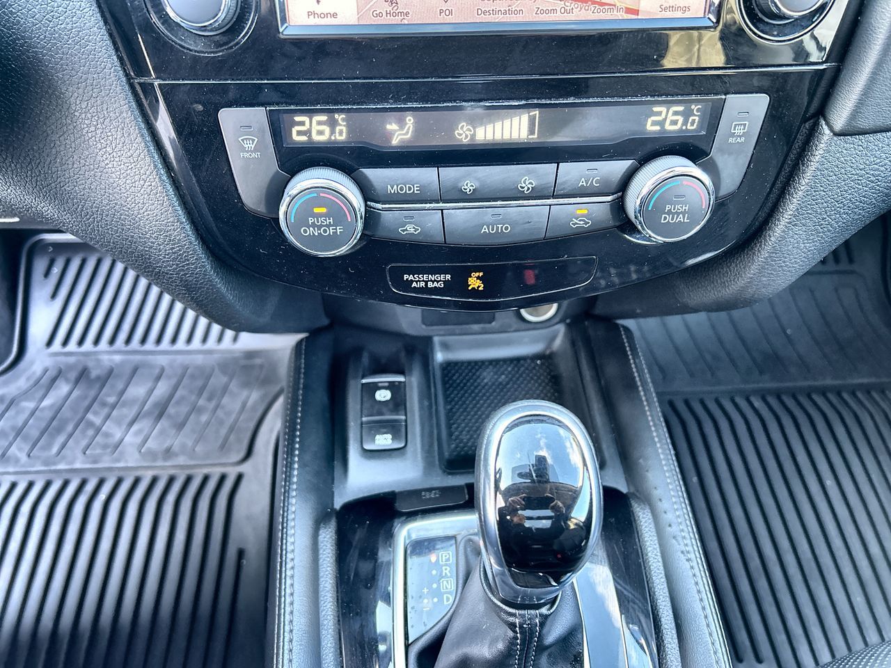 2020  Rogue