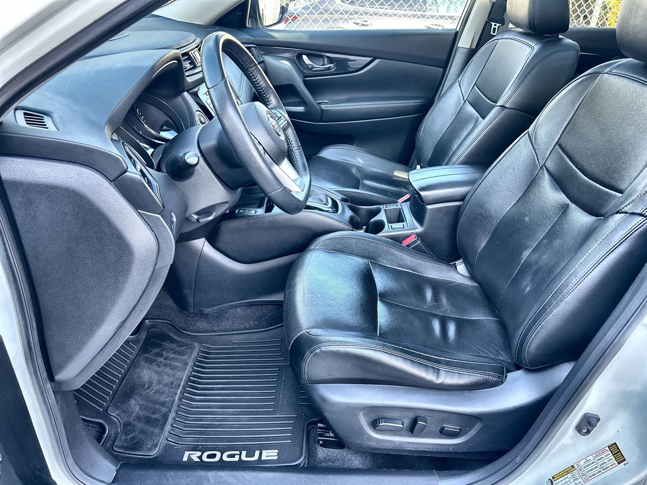2020  Rogue