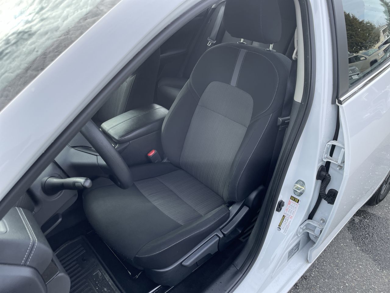 Nissan Sentra  2023 à Surrey, Colombie-Britannique