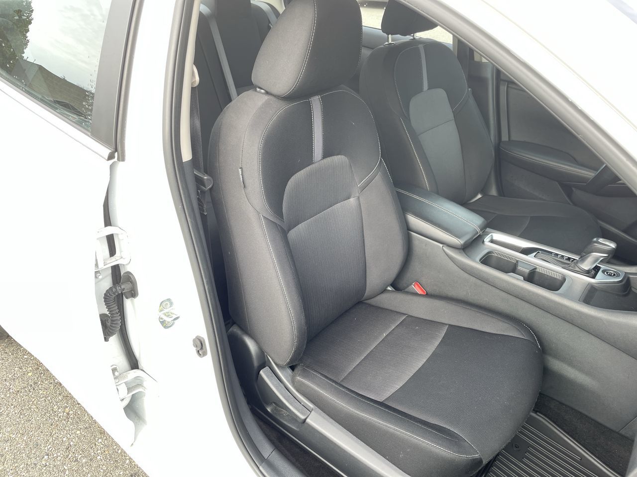 Nissan Sentra  2023 à Surrey, Colombie-Britannique