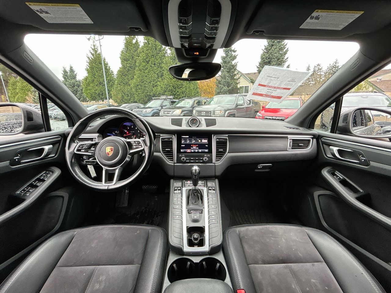 Porsche Macan  2018 à Surrey, Colombie-Britannique