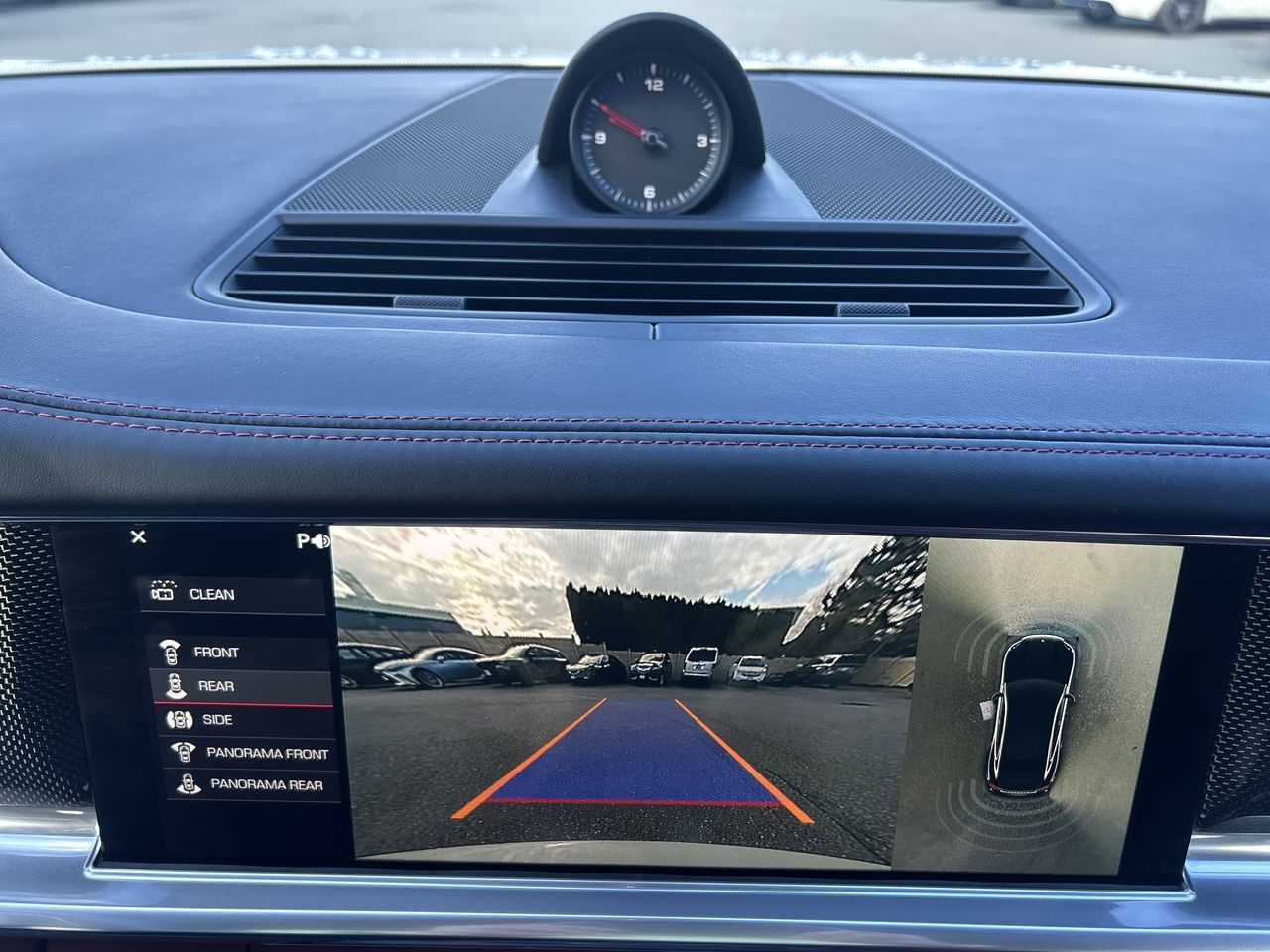 2018 Porsche Panamera