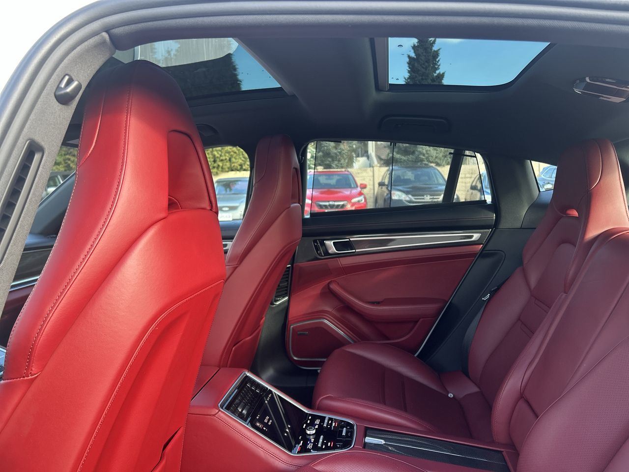 2018 Porsche Panamera