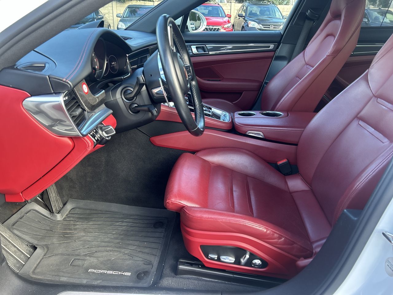 2018 Porsche Panamera