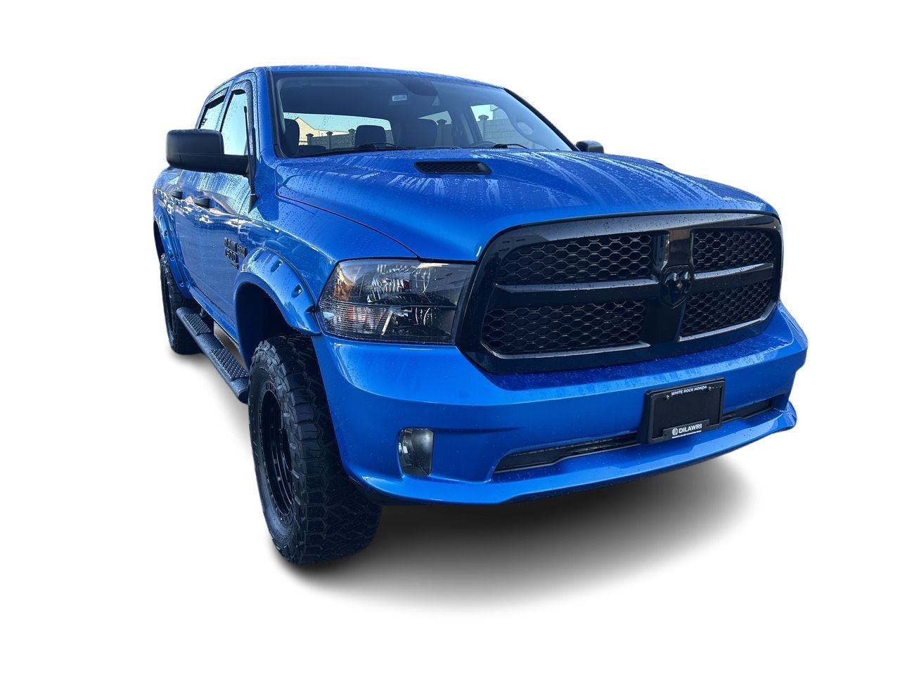 Ram RAM 1500 Classic Crew Cab 4x4 (DS)  2023 à Surrey, Colombie-Britannique