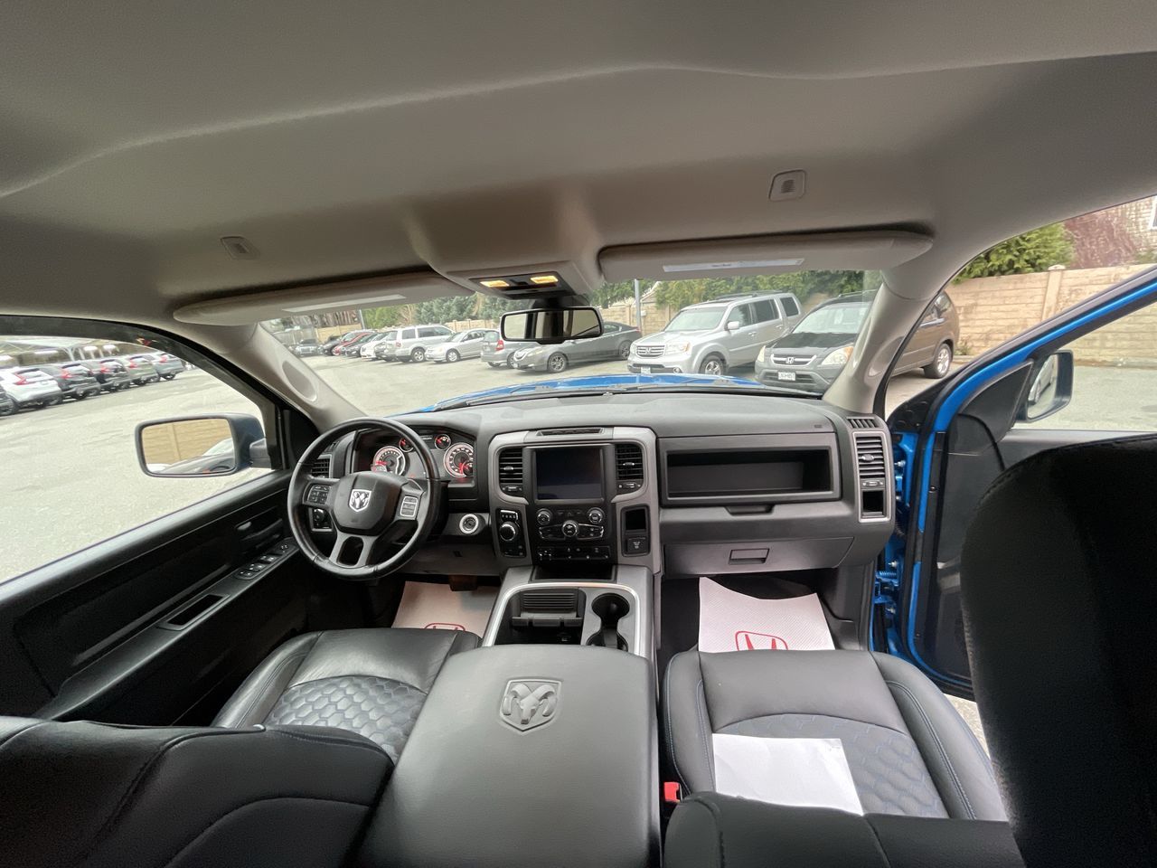 2023 Ram RAM 1500 Classic Crew Cab 4x4 (DS)