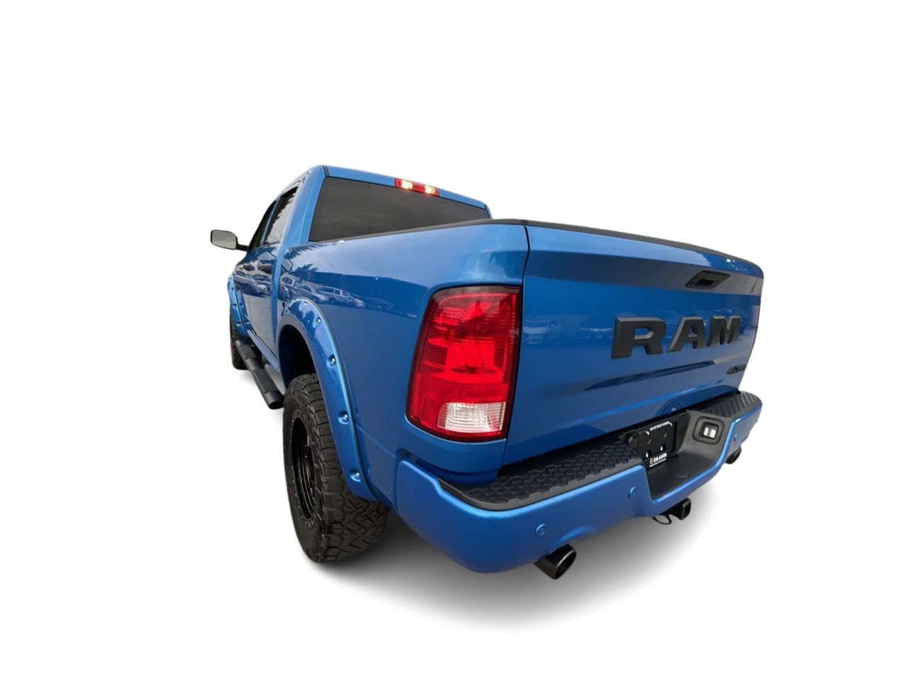 2023 Ram RAM 1500 Classic Crew Cab 4x4 (DS)