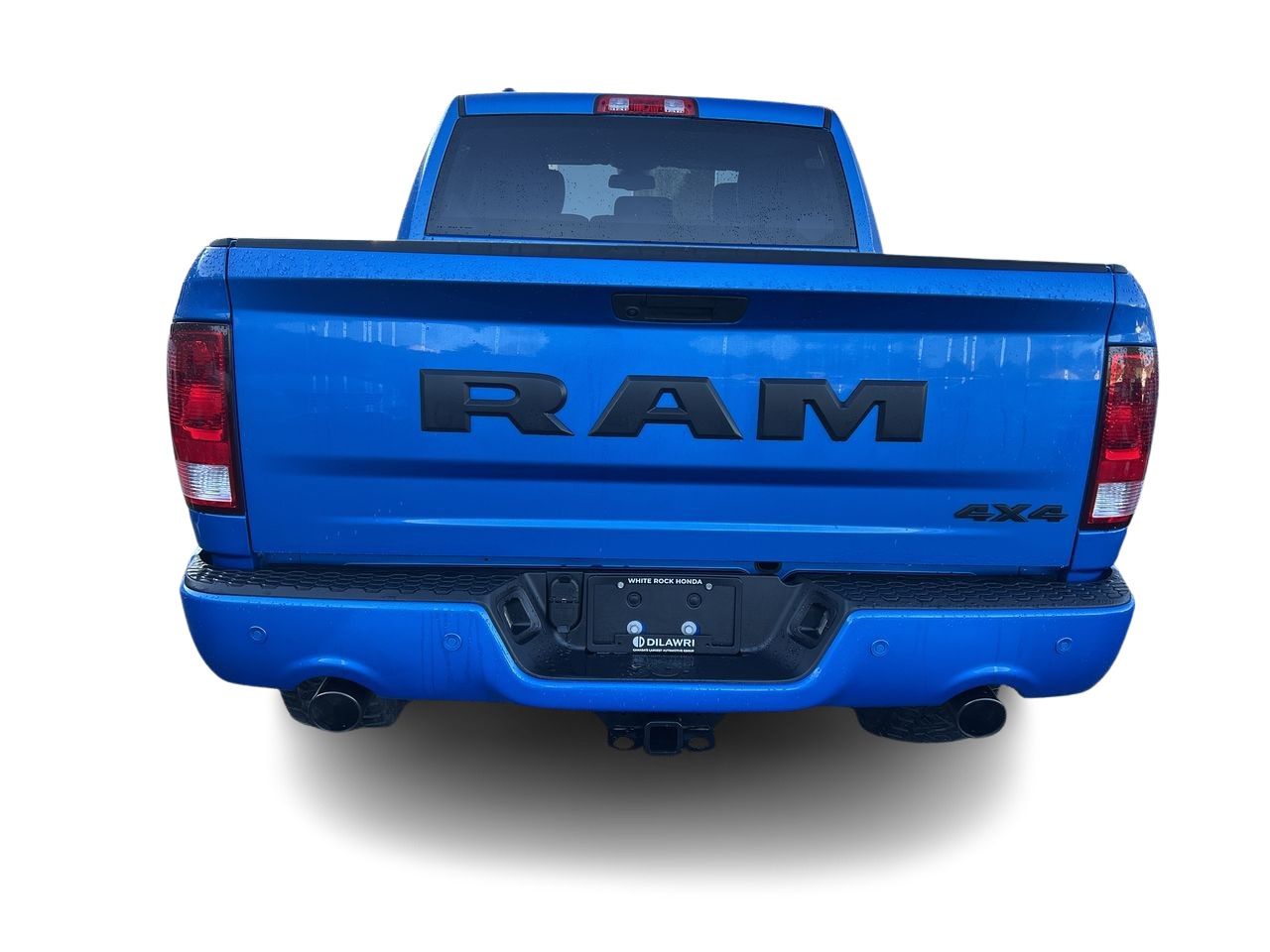 Ram RAM 1500 Classic Crew Cab 4x4 (DS)  2023 à Surrey, Colombie-Britannique
