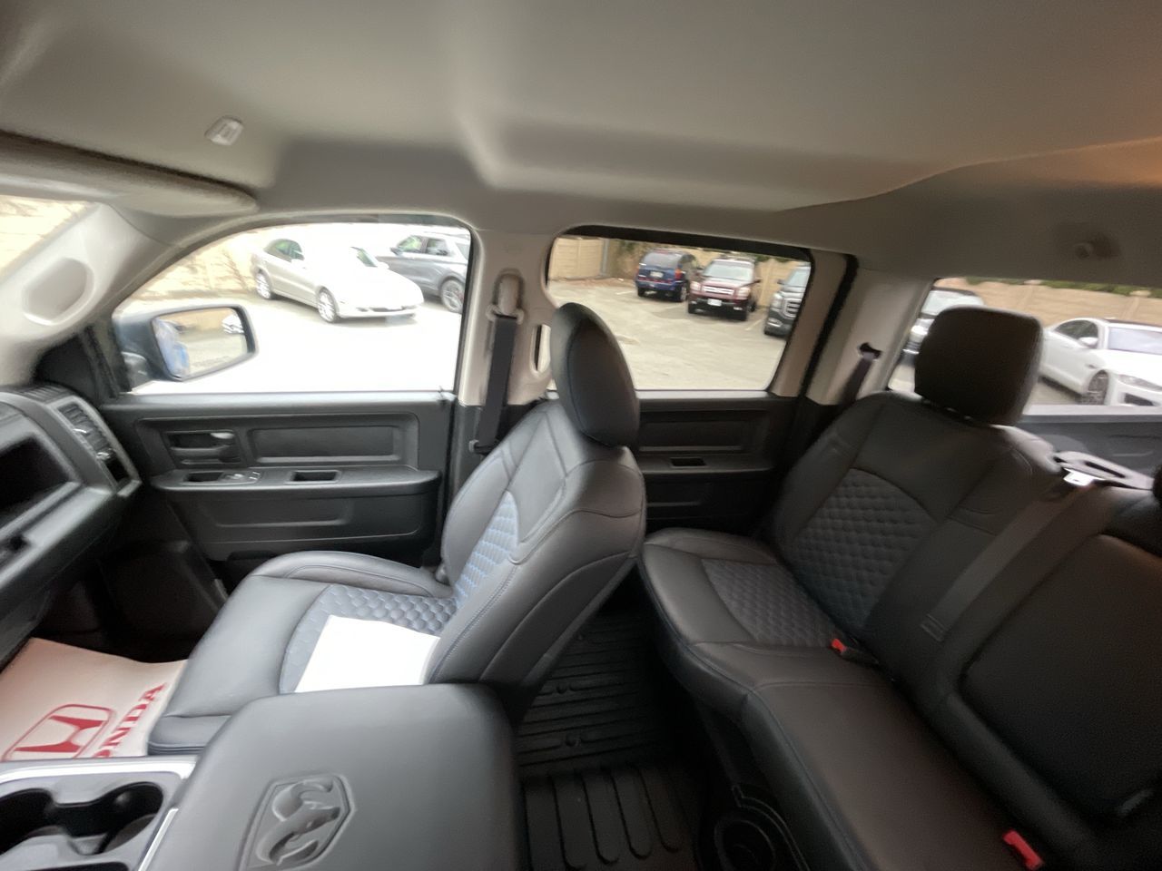 2023 Ram RAM 1500 Classic Crew Cab 4x4 (DS)