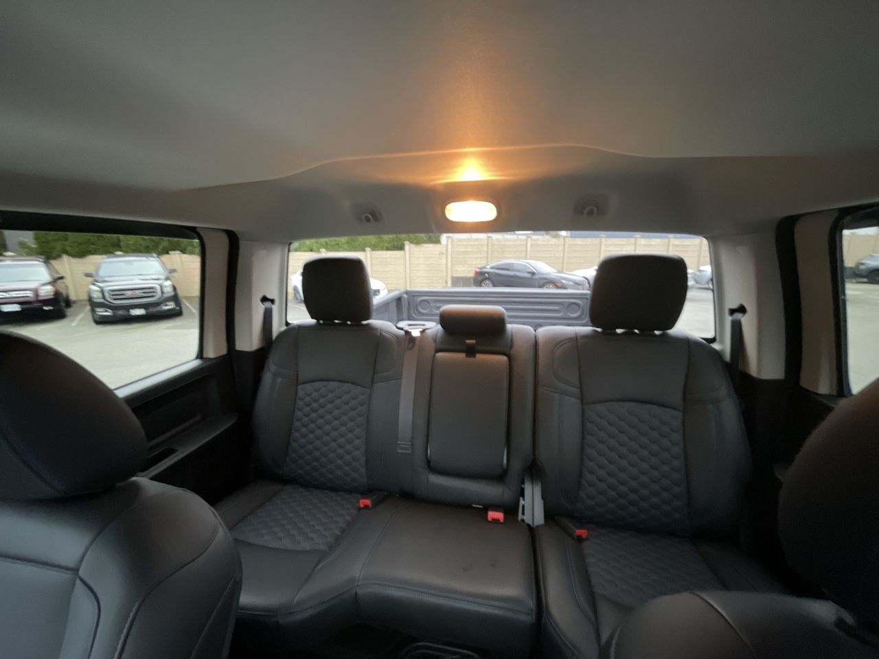 2023 Ram RAM 1500 Classic Crew Cab 4x4 (DS)