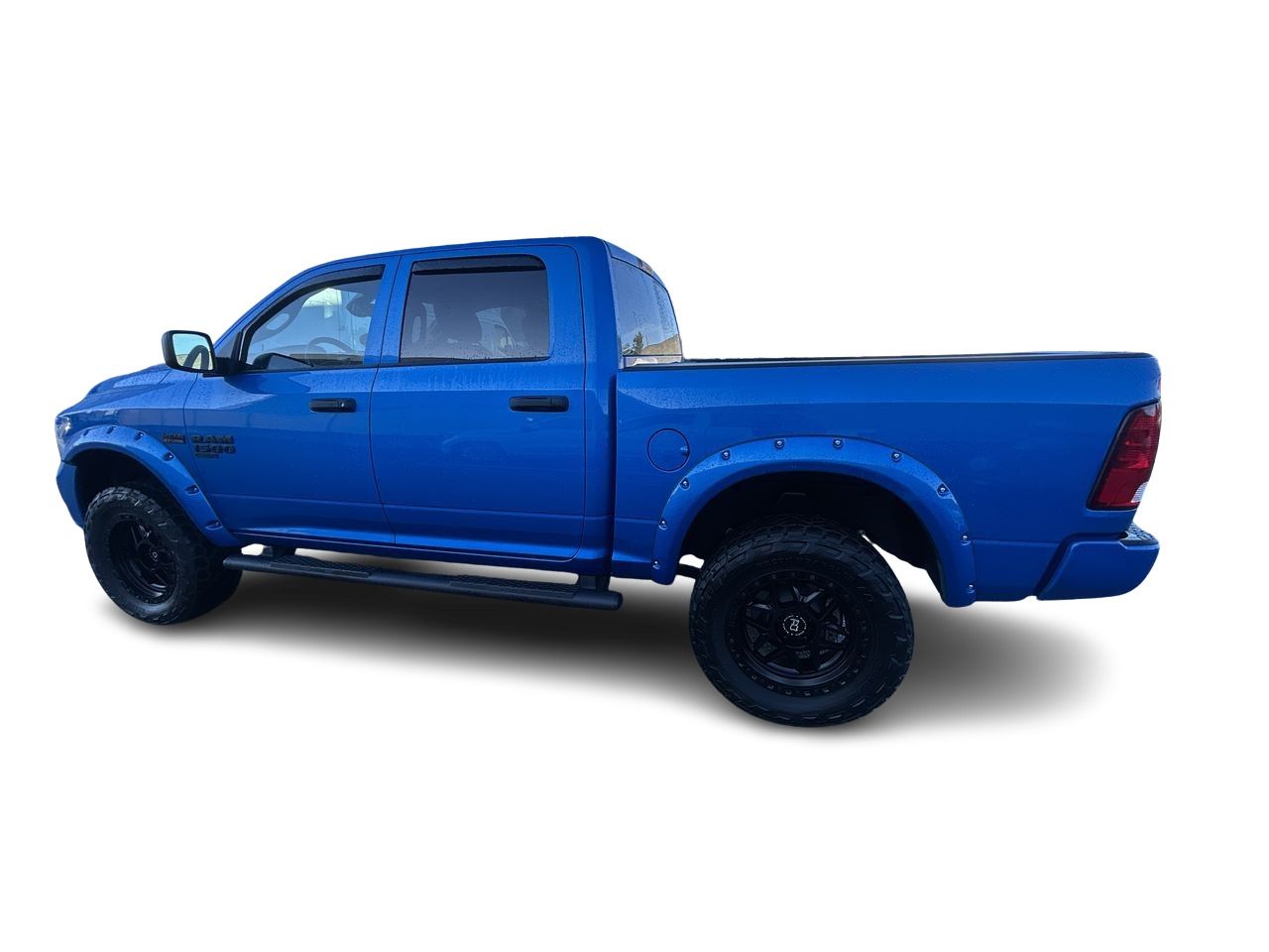 Ram RAM 1500 Classic Crew Cab 4x4 (DS)  2023 à Surrey, Colombie-Britannique