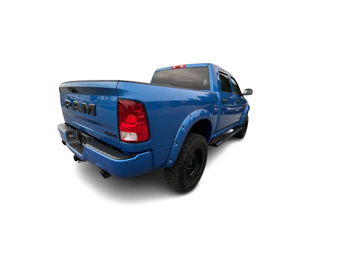 2023 Ram RAM 1500 Classic Crew Cab 4x4 (DS)