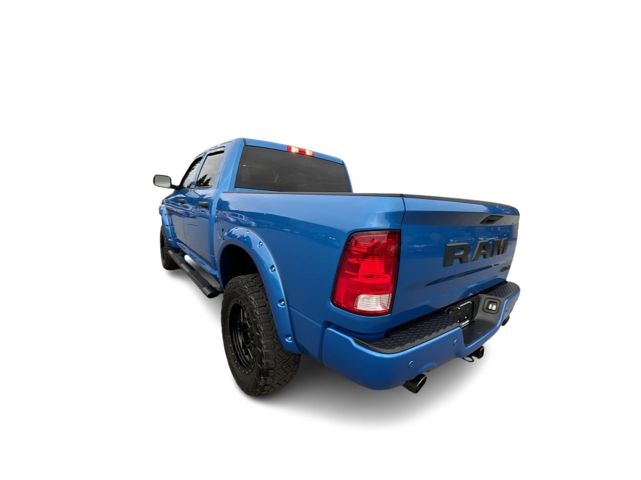 2023 Ram RAM 1500 Classic Crew Cab 4x4 (DS)