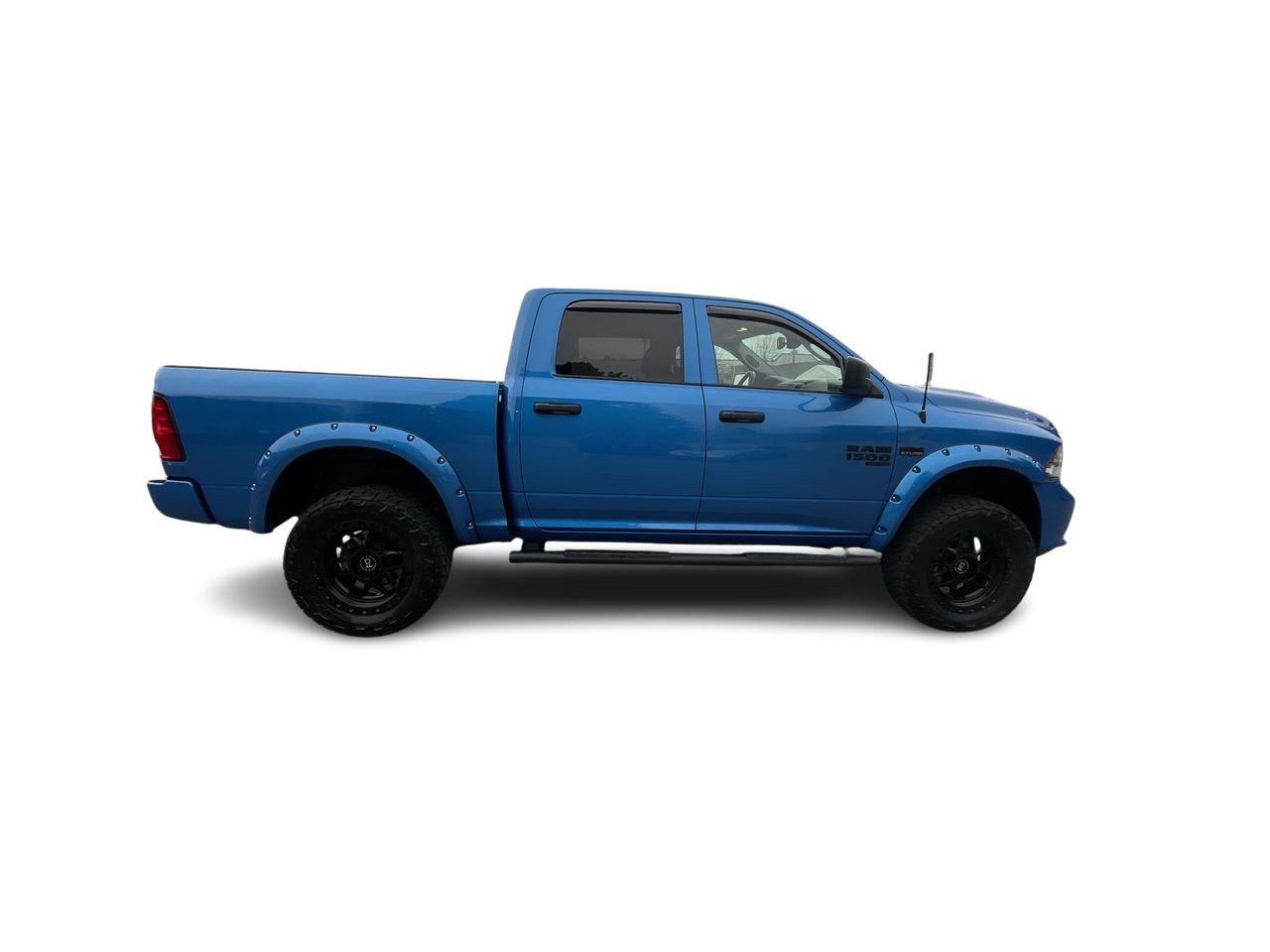 2023 Ram RAM 1500 Classic Crew Cab 4x4 (DS)