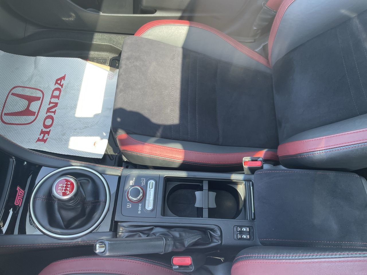 Subaru WRX STI  2018 à Surrey, Colombie-Britannique