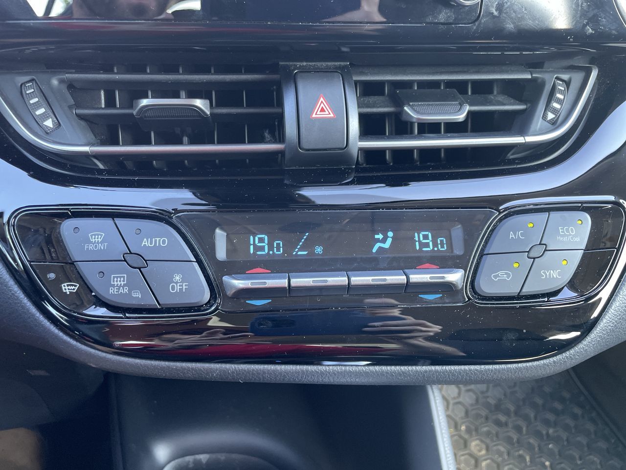 2022 Toyota C-HR in Surrey, British Columbia