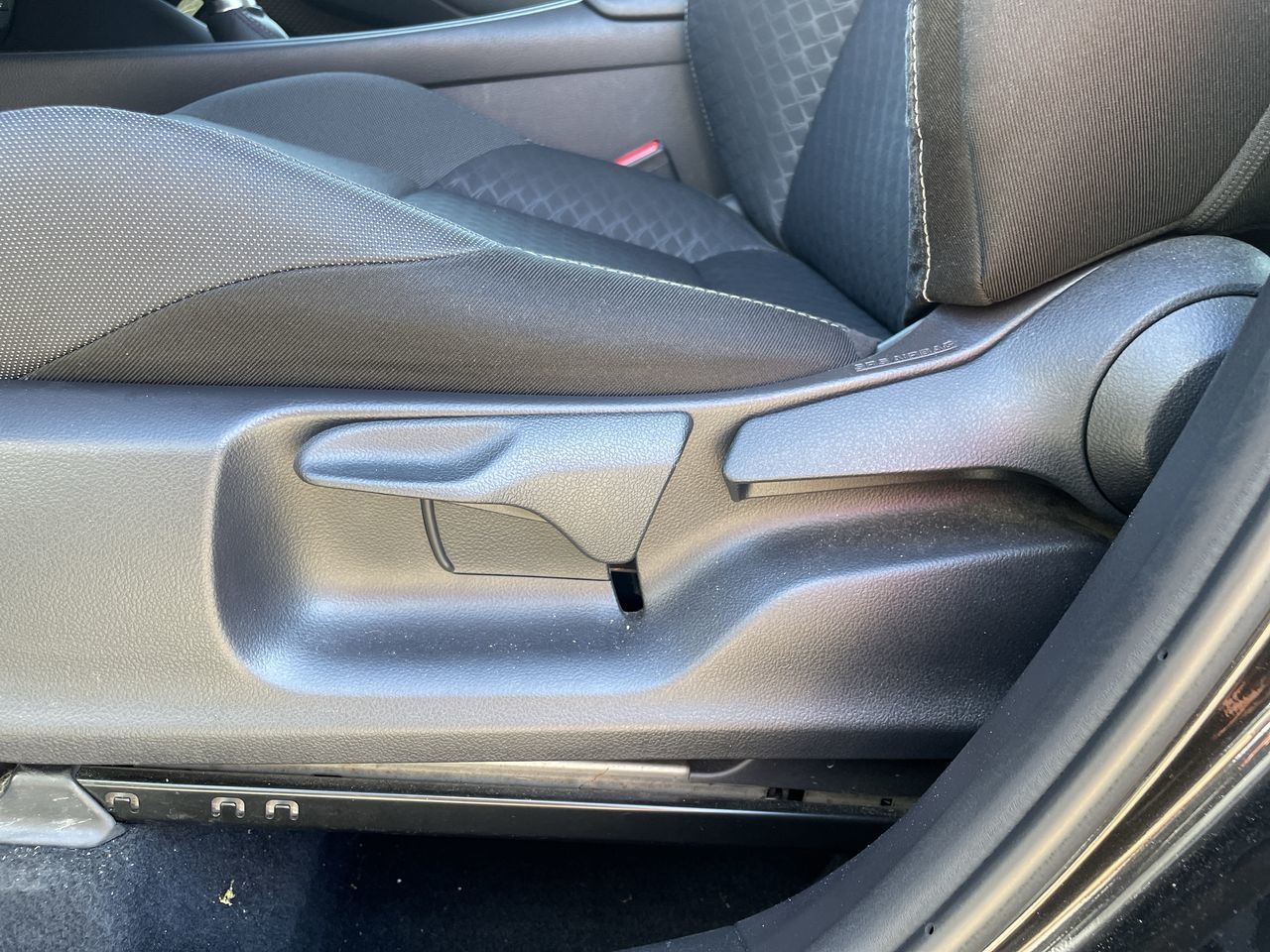 2022 Toyota C-HR in Surrey, British Columbia