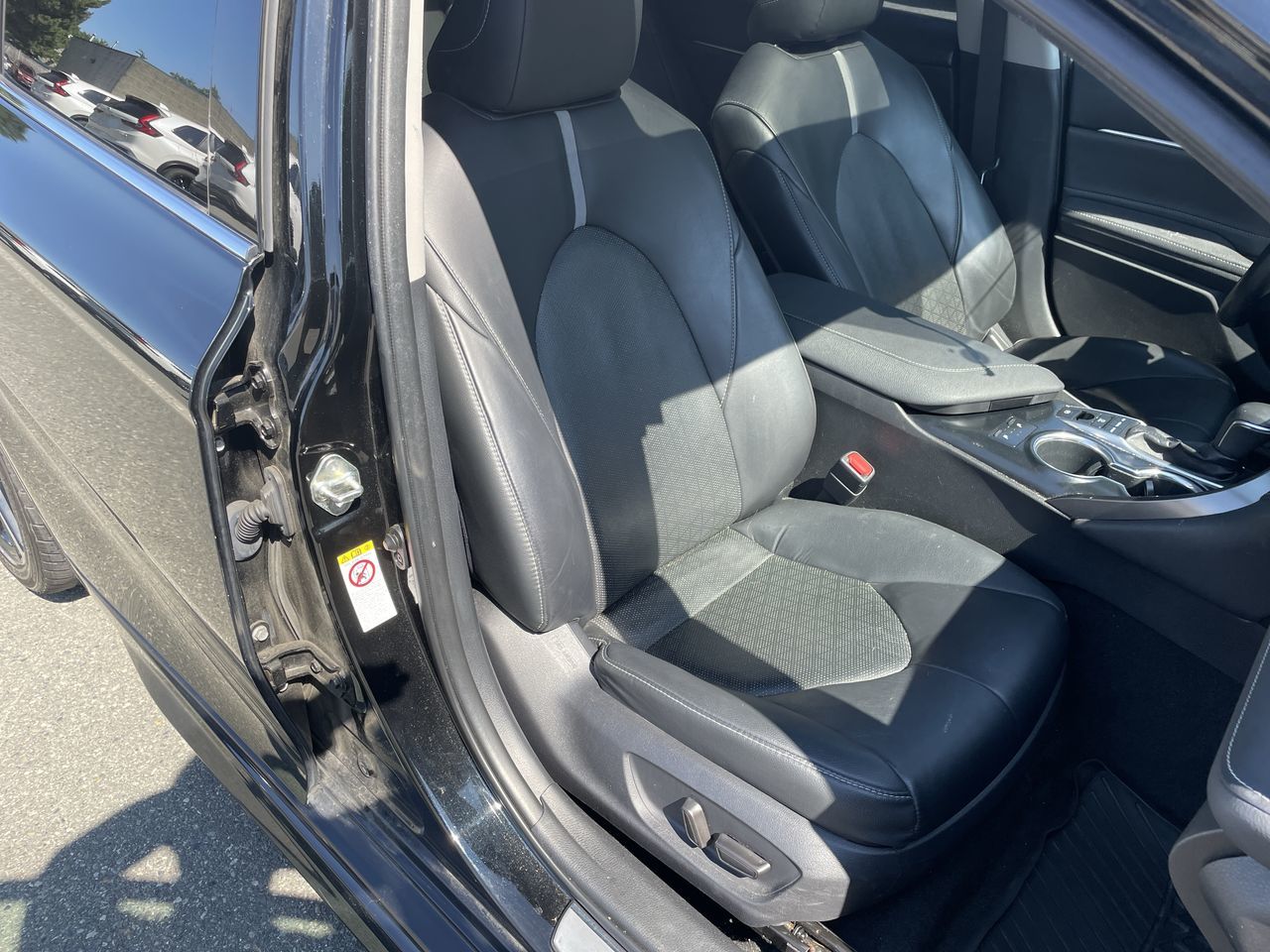 2018 Toyota Camry in Surrey, British Columbia