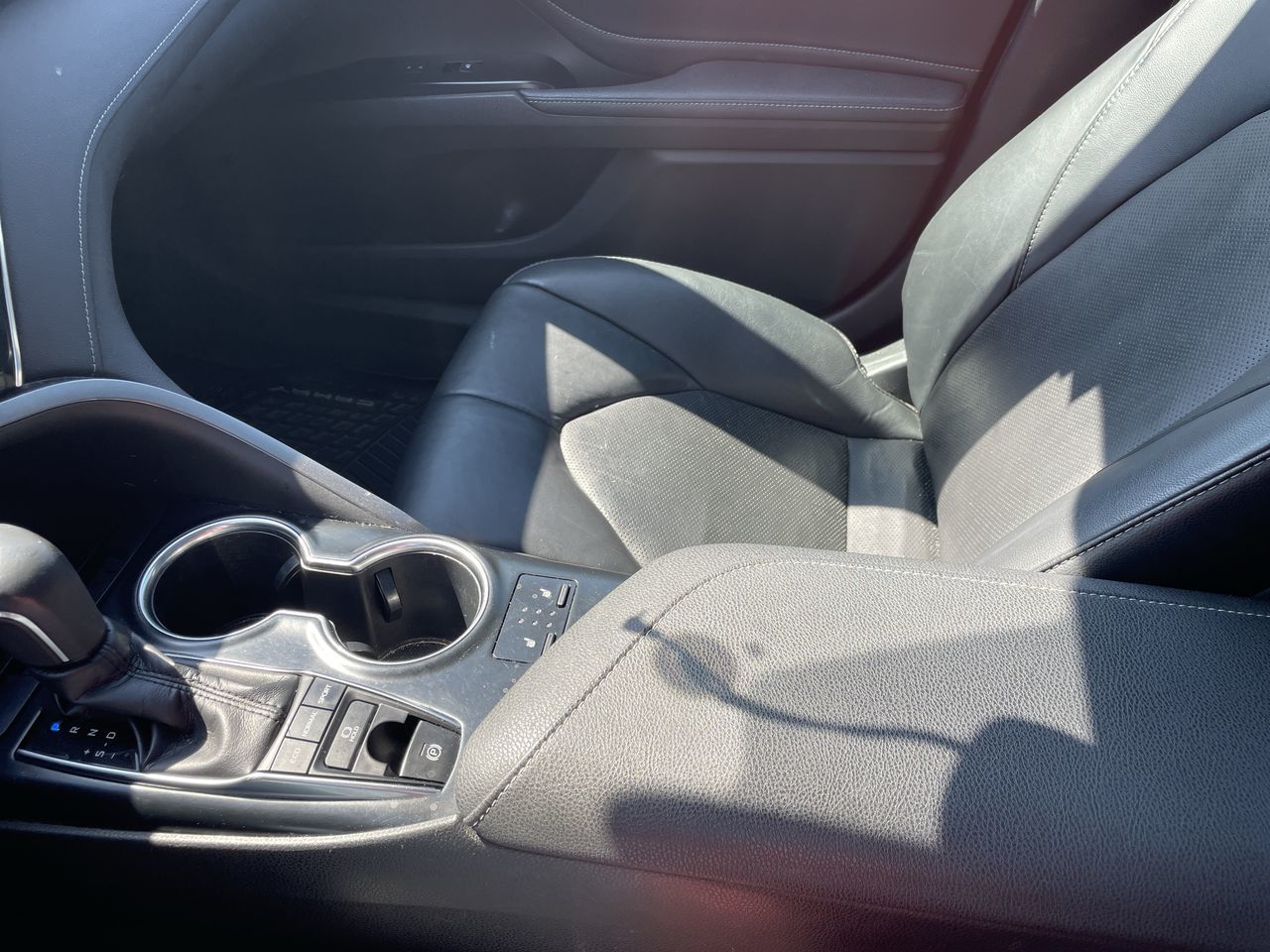 2018 Toyota Camry in Surrey, British Columbia