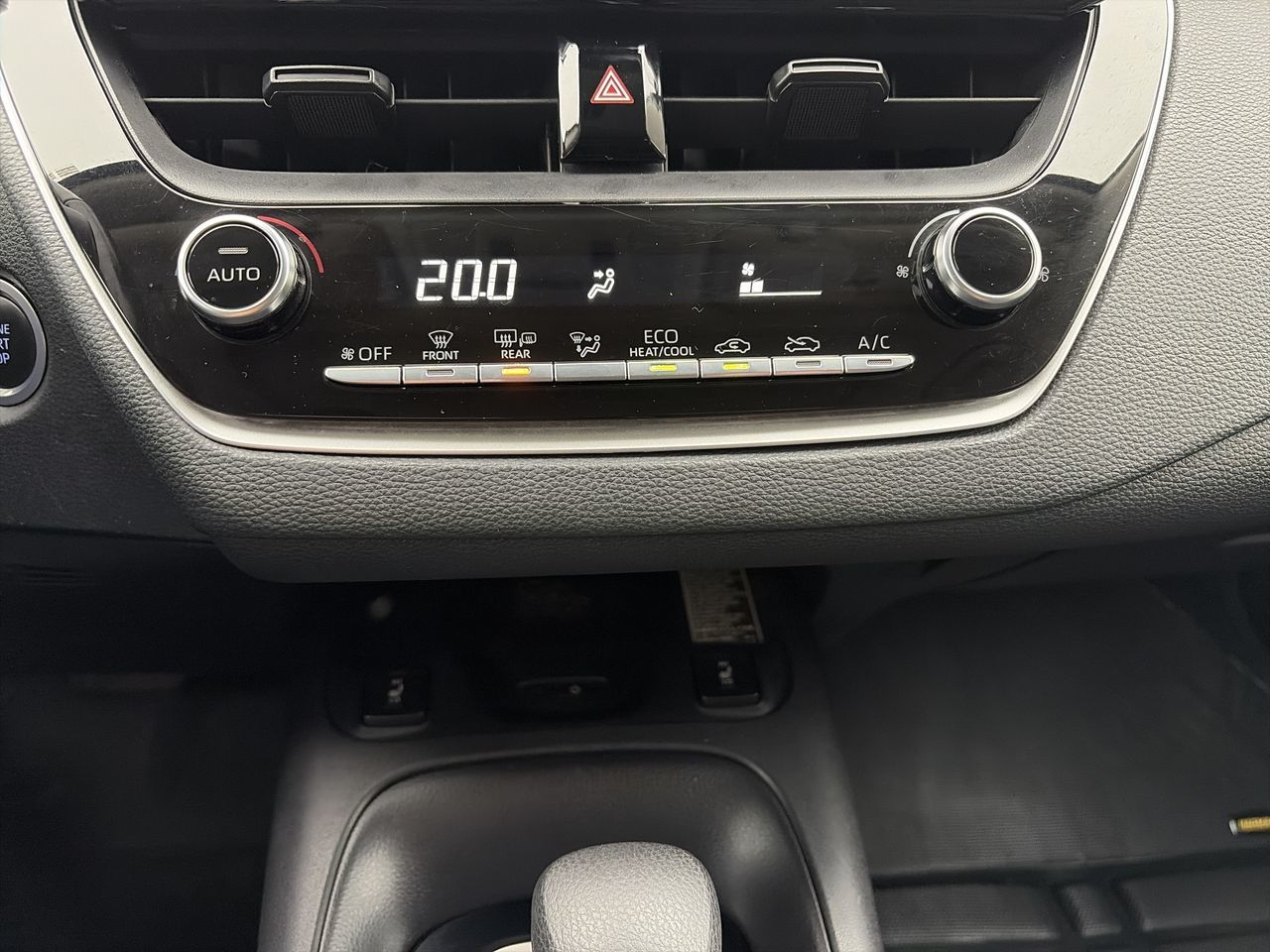 2022  Corolla Cross
