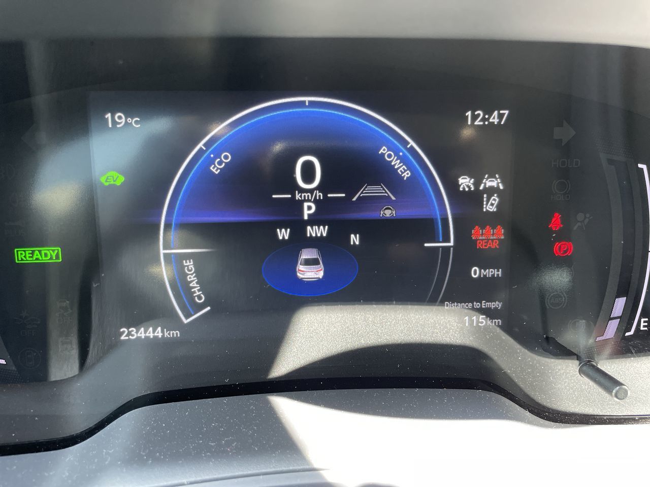 Toyota COROLLA HYBRID  2024 à Surrey, Colombie-Britannique
