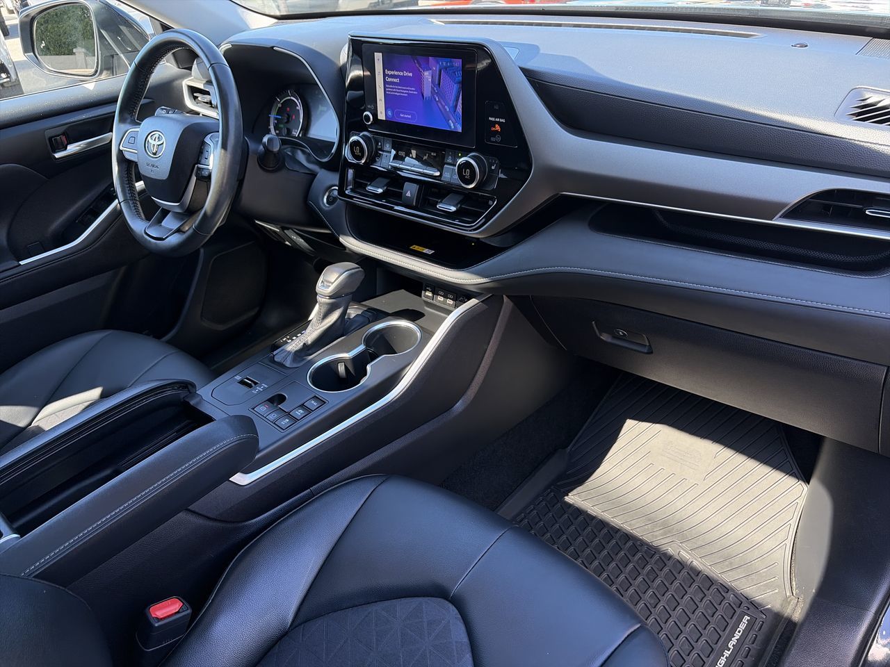2025 Toyota Highlander Hybrid