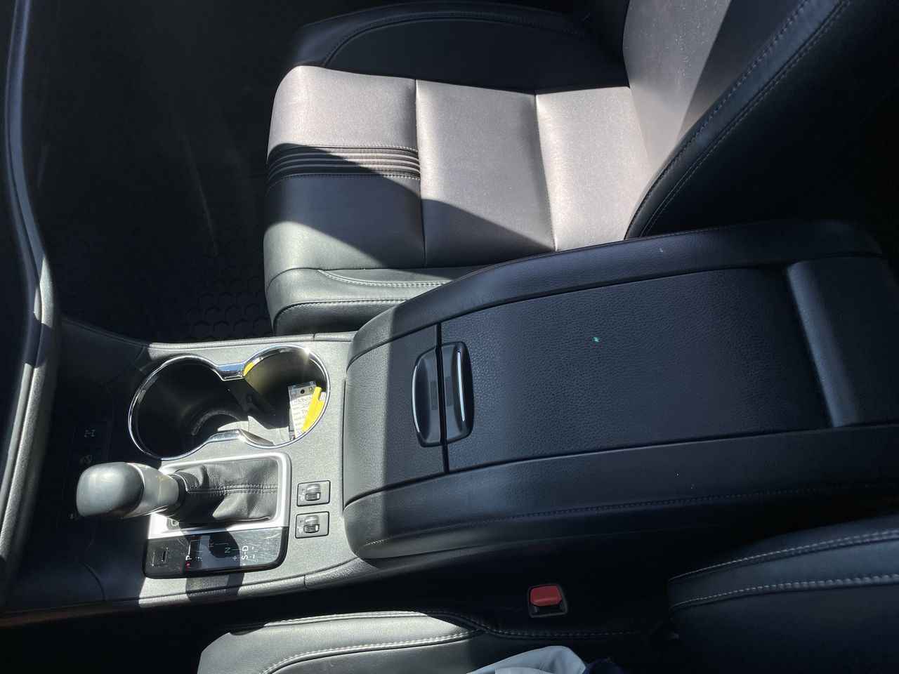 Toyota Highlander  2018 à Surrey, Colombie-Britannique