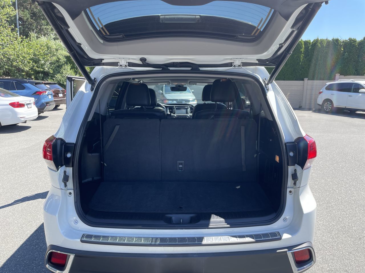 Toyota Highlander  2018 à Surrey, Colombie-Britannique